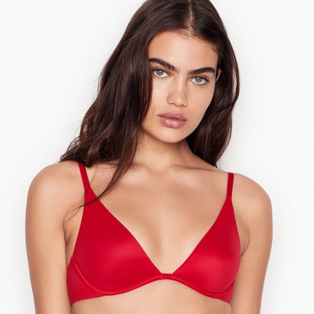 Victoria’s Secret Unlined Plunge Bra 38C